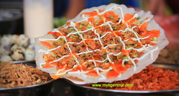 Saigon Street Food Tour (Evening Session)